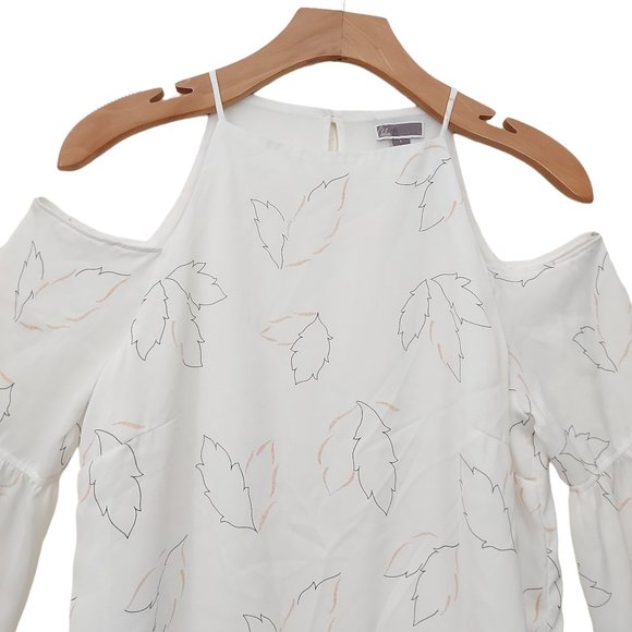 Chelsea28 Top Womens Small White Bohemian Cold Shoulder Flared Split Sleeve - Picture 3 of 9